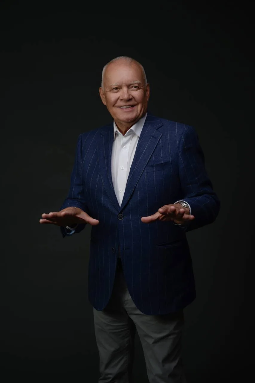Дмитрий Киселёв