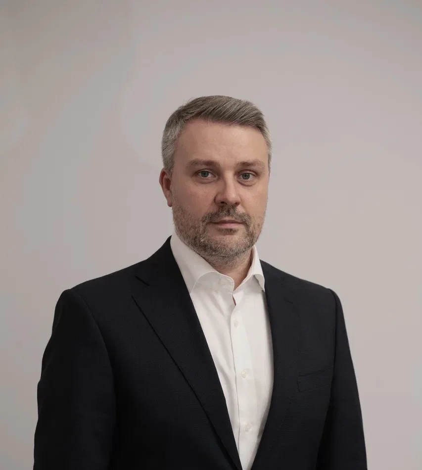 СЕРГЕЙ ЛУКИЧЕВ